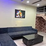Happy Home Stay